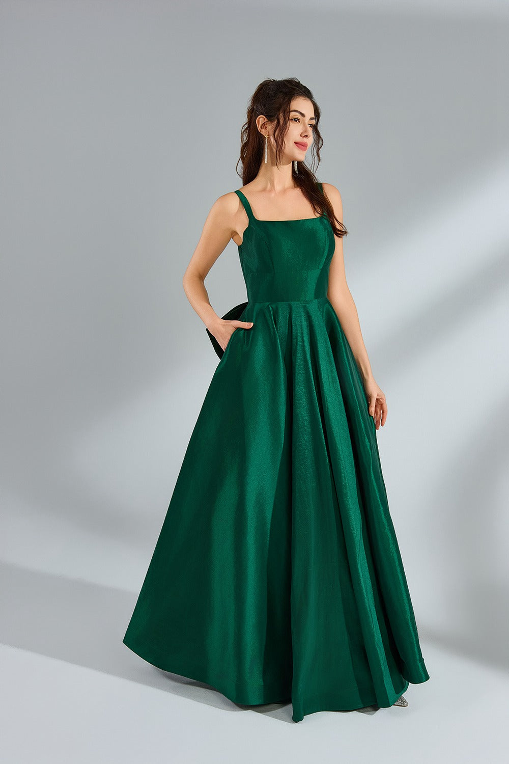 Versatile Elegance Detachable Bow Prom Dress in Lightweight Comfort 32866